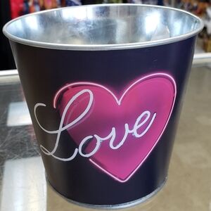 Pink Heart 'Love' Metal Tin Planter Set Of 2